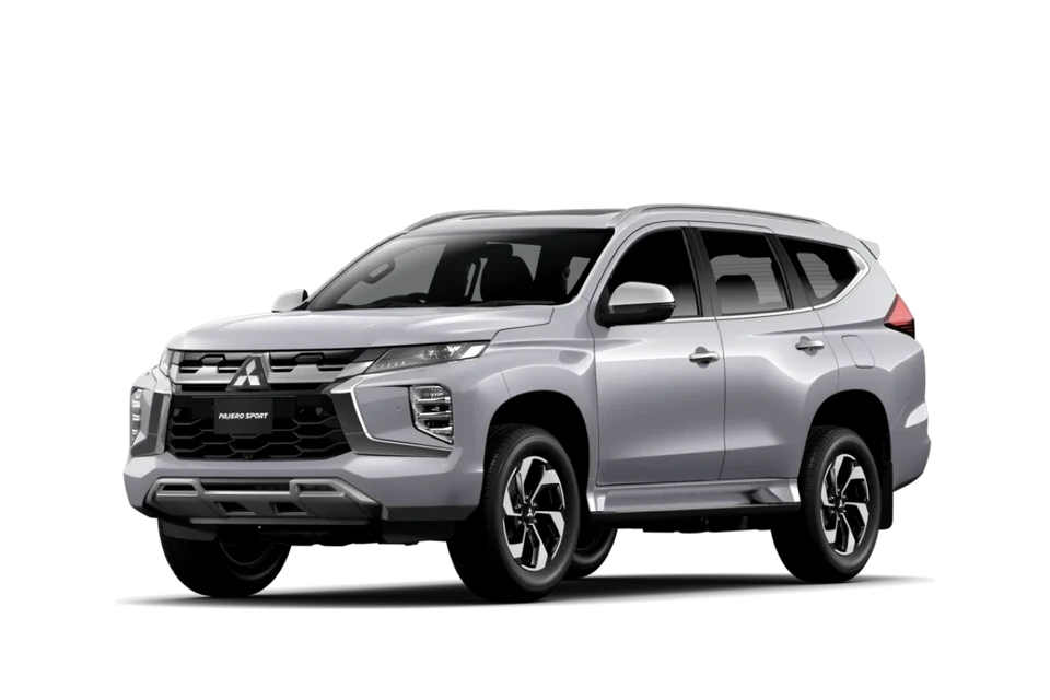 Rental Mitsubishi Pajero